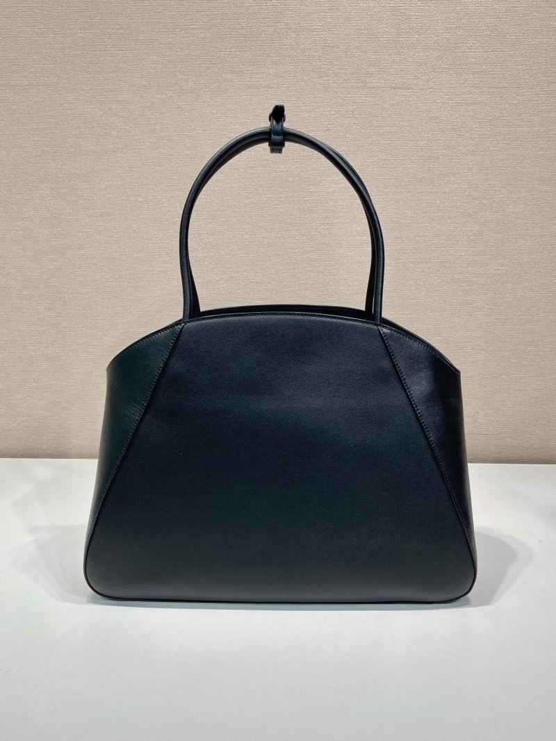 Pra*a tote bags
